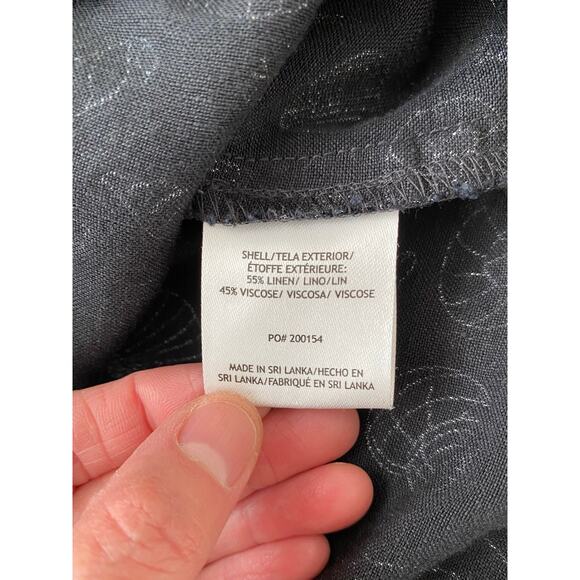 ModCloth Women's Size M Black Linen Blend Sleeveless Seashell Wrap Top - Picture 4 of 7